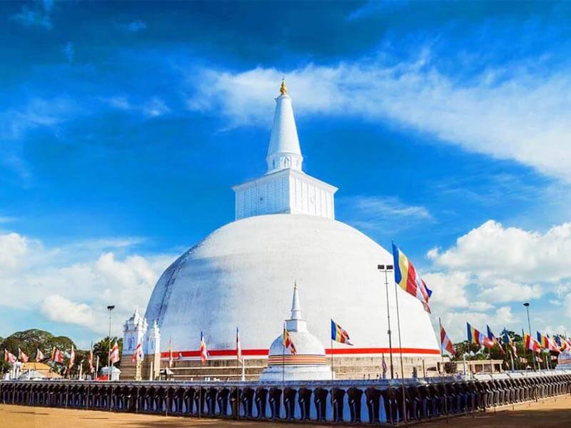 Ruwanweli Mahaseya Anuradhapura